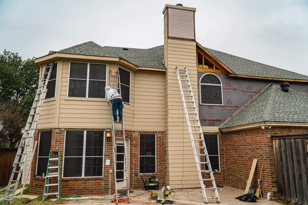 Expert Siding Hail Damage Repair Tips