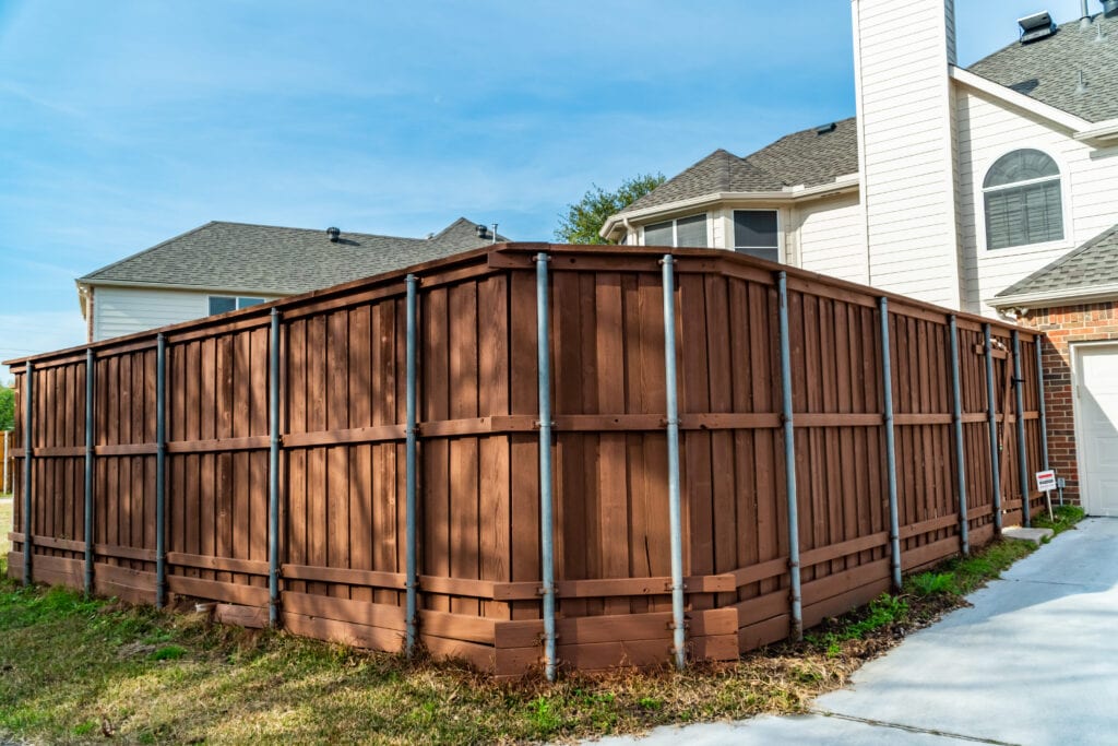 Fence Staining Service in Frisco, TX